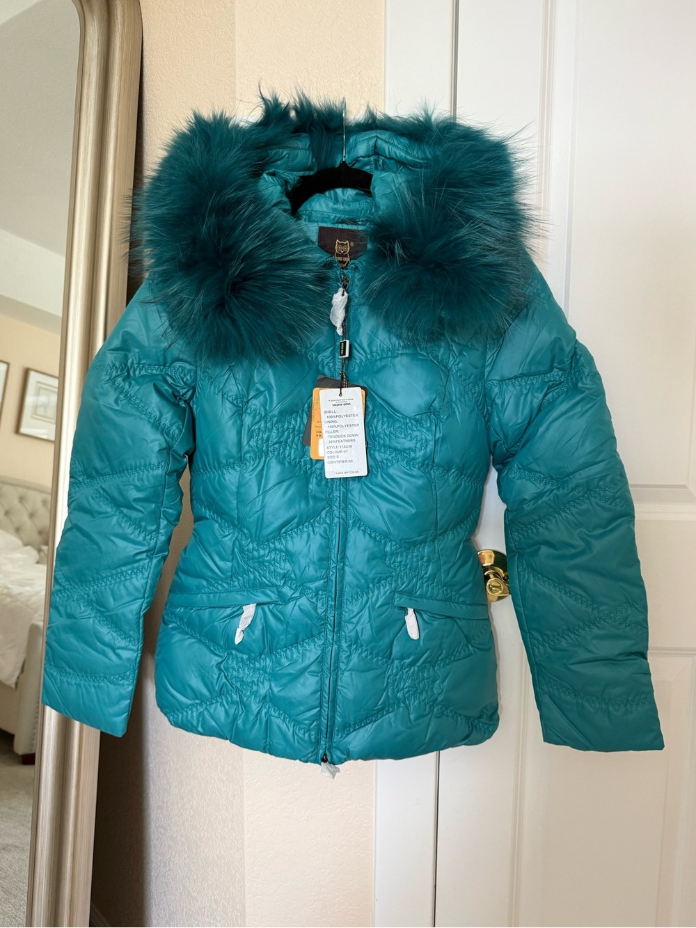 Women Teal Puffer Jacket with Real Faux Fur Hood size M